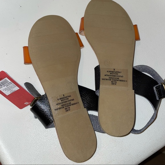 NWT Sandals - Picture 3 of 3